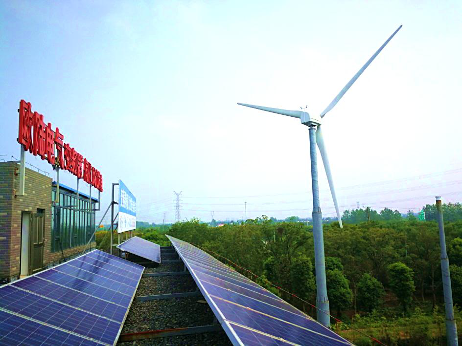 怎么樣選購小型風力發(fā)電機.png